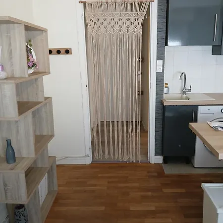 Cosy Et Calme Entre Centre-ville Et Nature Apartamento